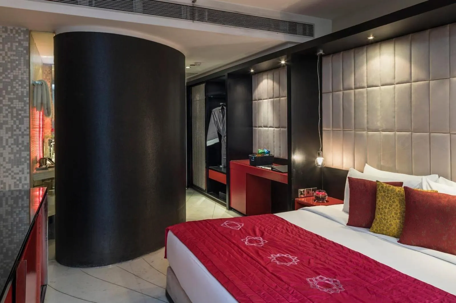 Hotel Olive Near Delhi Airport New Delhi India
